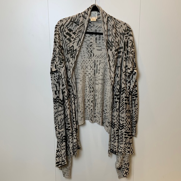Billabong Seaside Dreamz Abstract Pattern Cardigan in Black and Ivory size XL - Picture 4 of 11